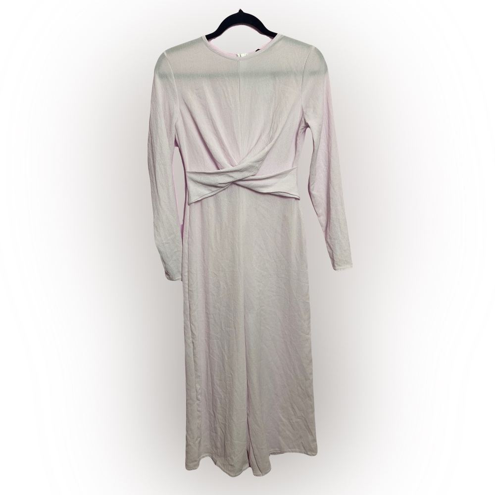 NWT Size 6 Boohoo Long Sleeve Jumpsuit Light Pink
